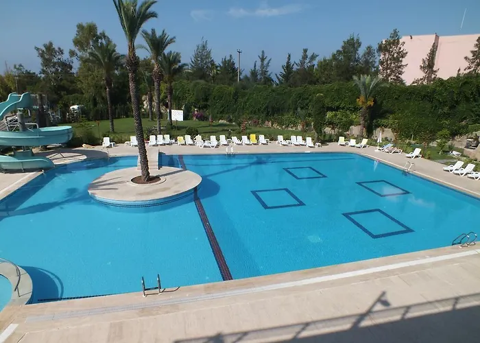 Hotel Suix Lara Antalya