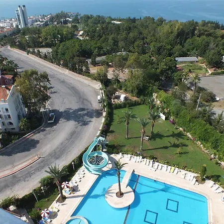 Suix Lara Ξενοδοχείο 4*